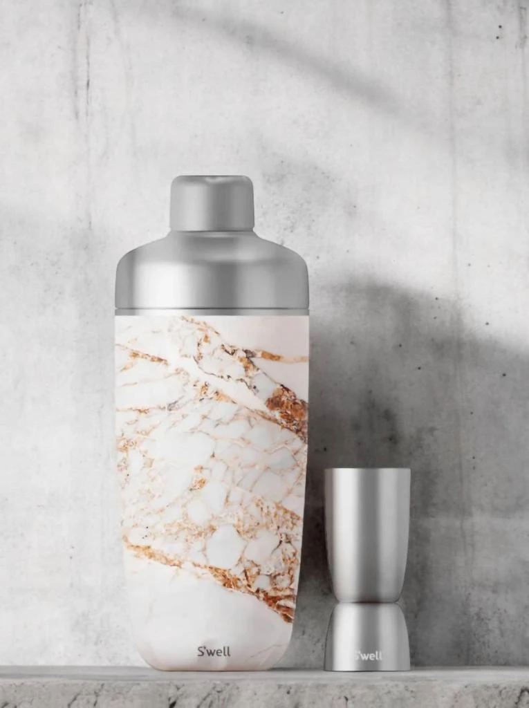 S
well Shaker Set With Jigger In Calacatta Gold