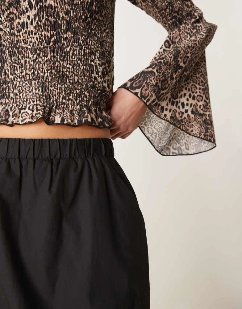 Miss Selfridge Miss Selfridge midi skirt in black 5
