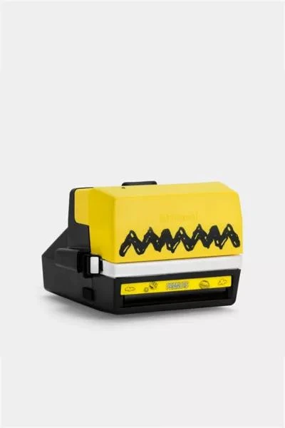Polaroid Polaroid 600 Peanuts Charlie Brown & Snoopy Instant Film Camera 2