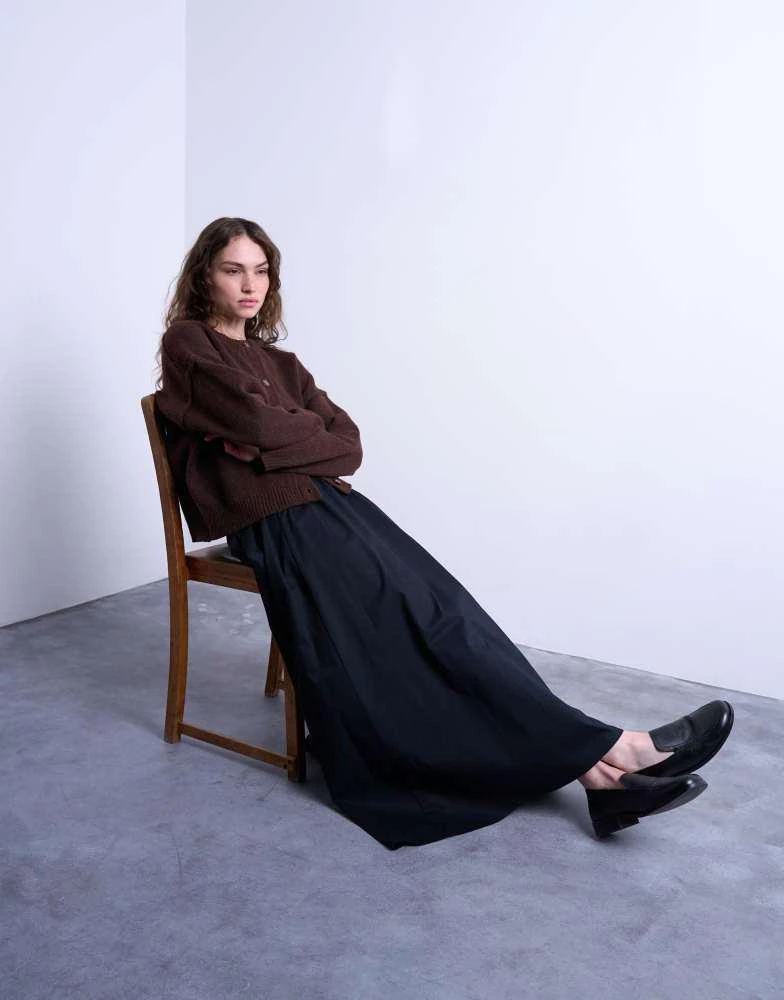 Topshop Topshop heavy twill full hem midi skirt in black 3
