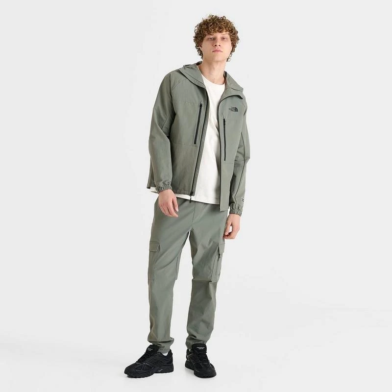 The North Face Men's The North Face Trishull Full-Zip Windbreaker Jacket 2