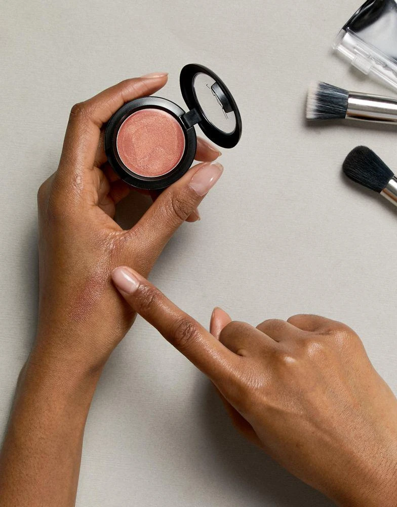 MAC MAC Cream Colour Base - Improper Copper 4