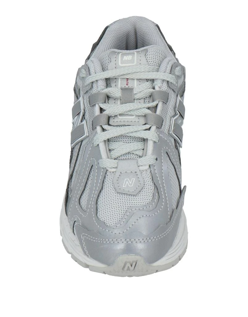 New Balance Sneakers 4