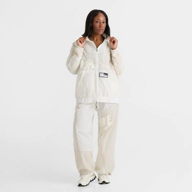 NIKE Women's Nike Sportswear Street Woven Jacket 3