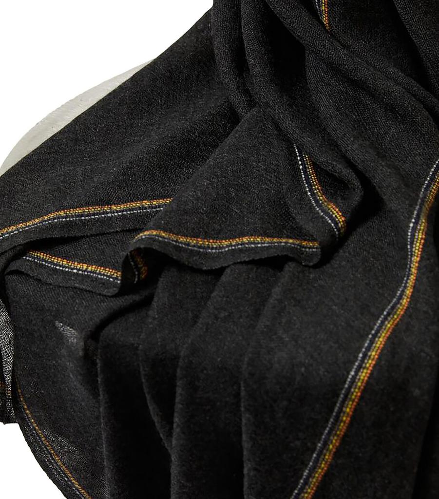 Oyuna Cashmere Komo Throw (200cm x 145cm)