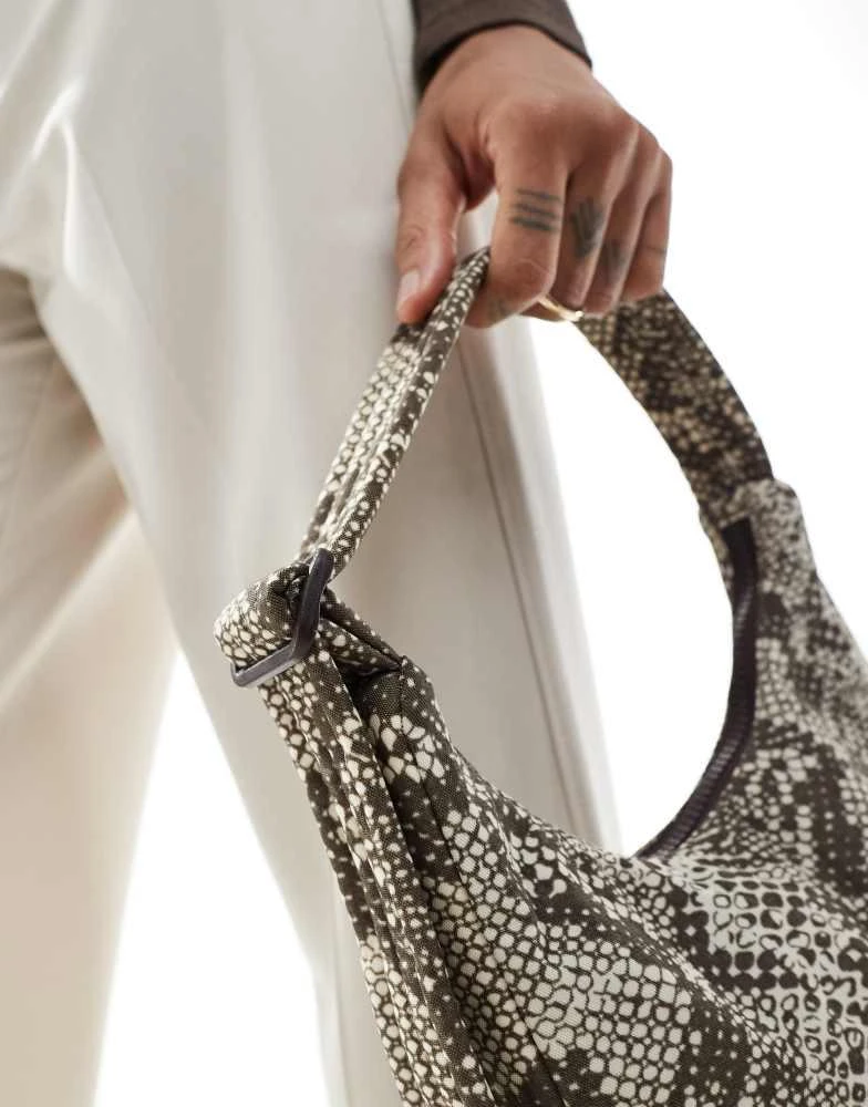 Baggu Baggu mini nylon shoulder bag in snake print 3