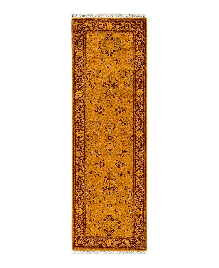 Bloomingdale
s Fine Vibrance M1225 Runner Area Rug, 2
7" x 8
2"