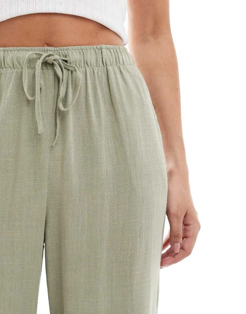 Stradivarius Stradivarius linen look pull on trouser in khaki 2