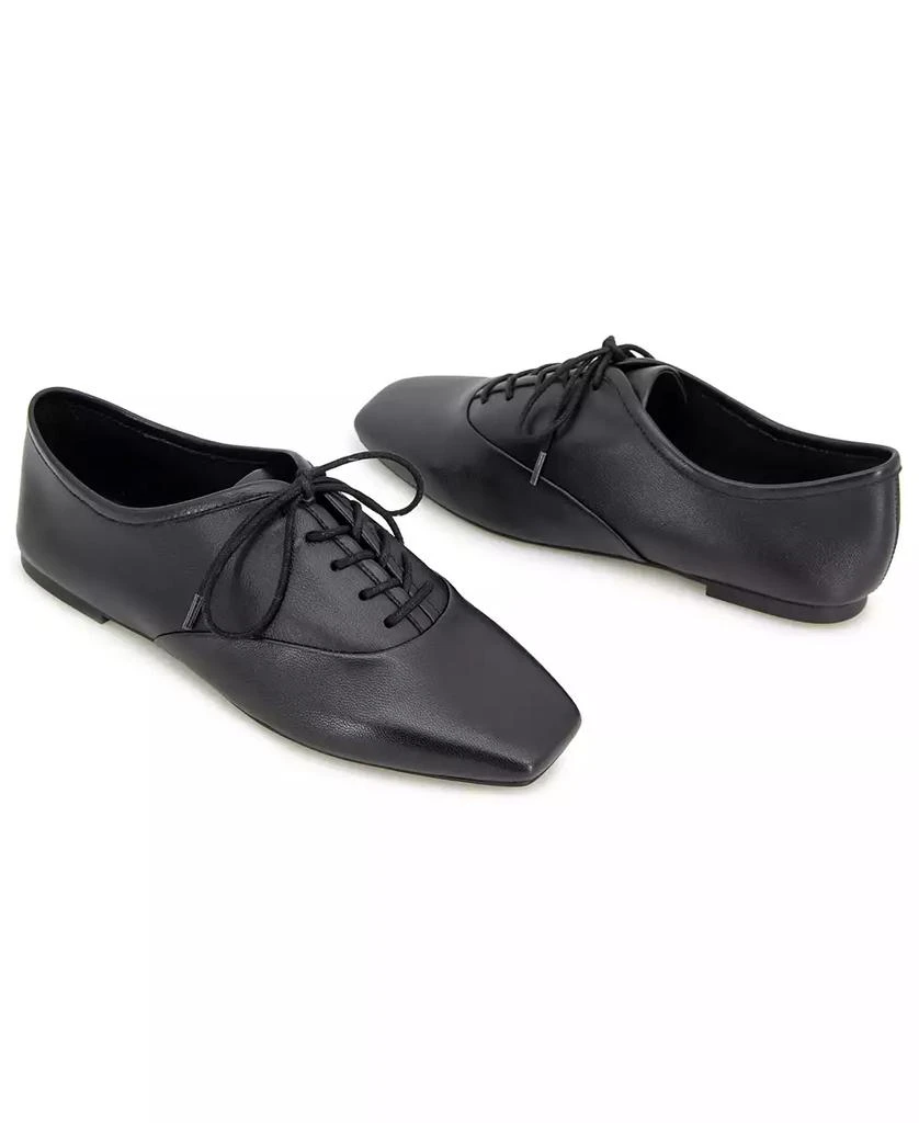 Kenneth Cole Women's Justice Square Toe Lace Up Flats 8