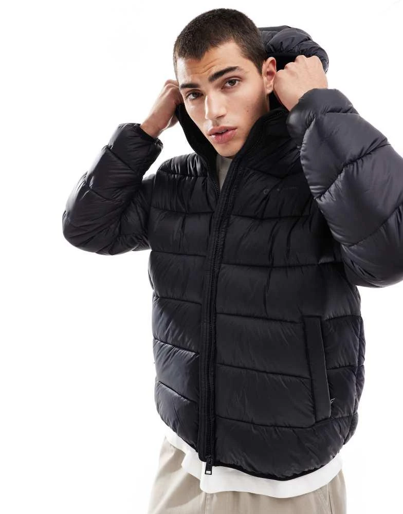 CHAMPION Champion Legacy hooded puffer jacket in black 1