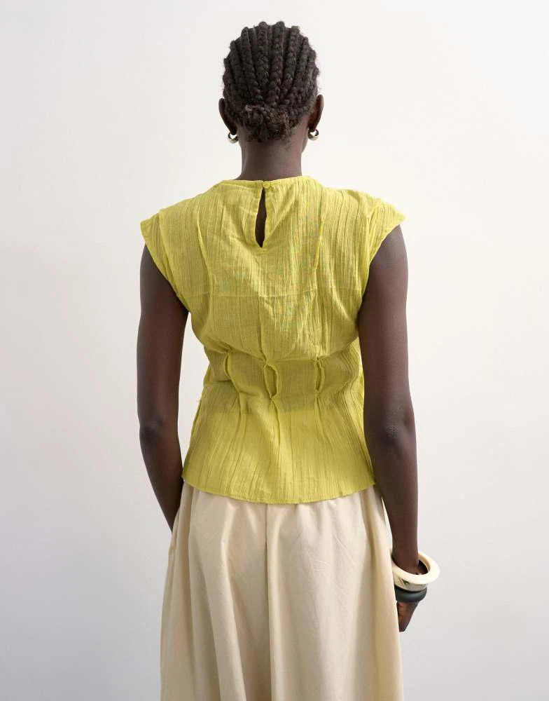 Topshop Topshop sleeveless pin tuck crinkle top in green 3