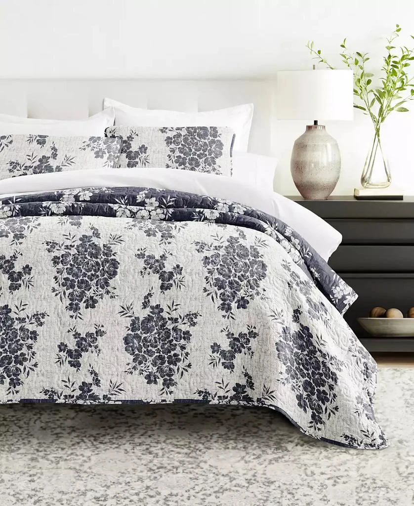 IENJOY HOME Distressed Bouquet Reversible 2-Pc. Quilt Set 3