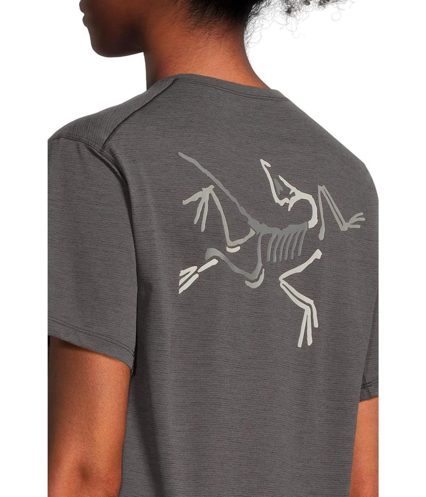 Arc
teryx Taema Crop Logo Short Sleeve 4