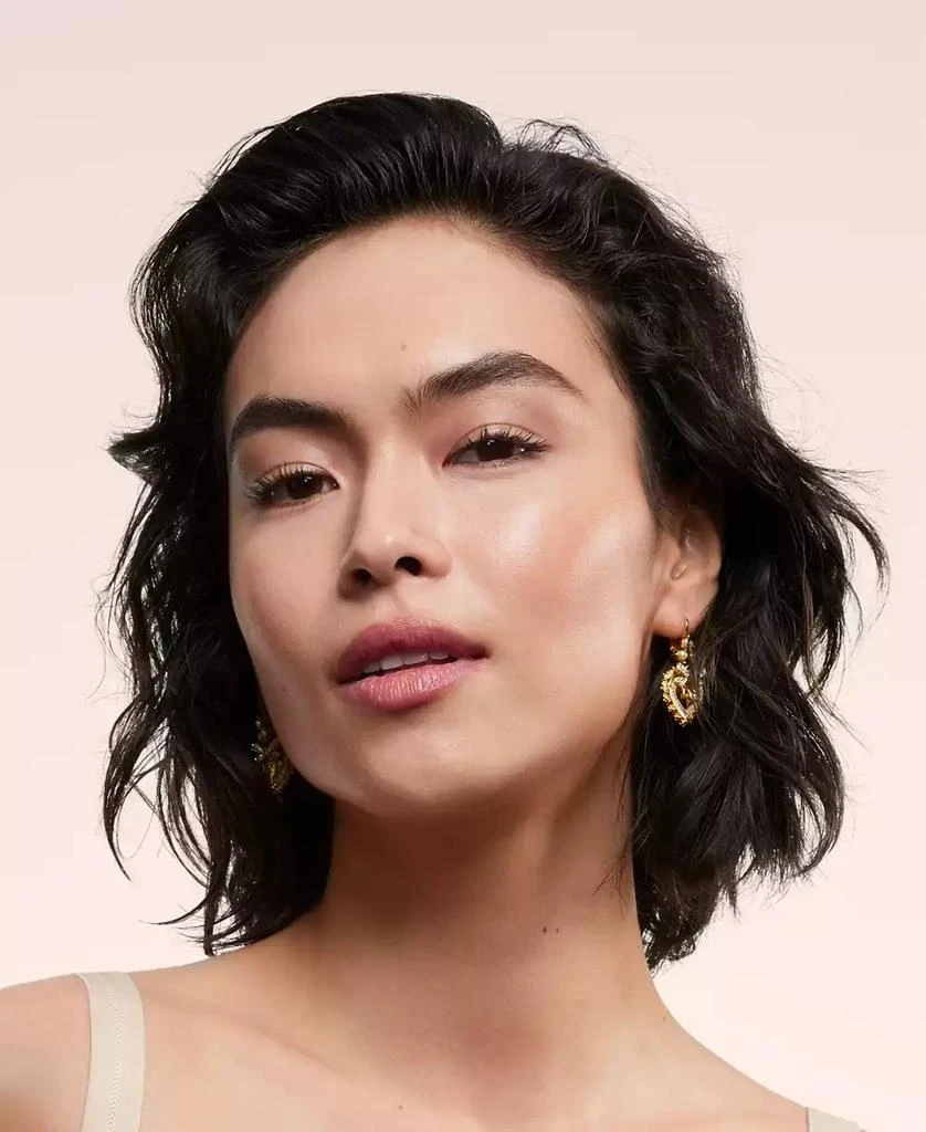 Dolce
Gabbana Nouri-Lip Berry Scrub, 0.31 oz. 3