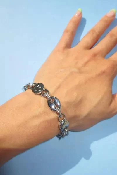 RIMOR JEWELRY RIMOR Happy Face Chain Bracelet 3
