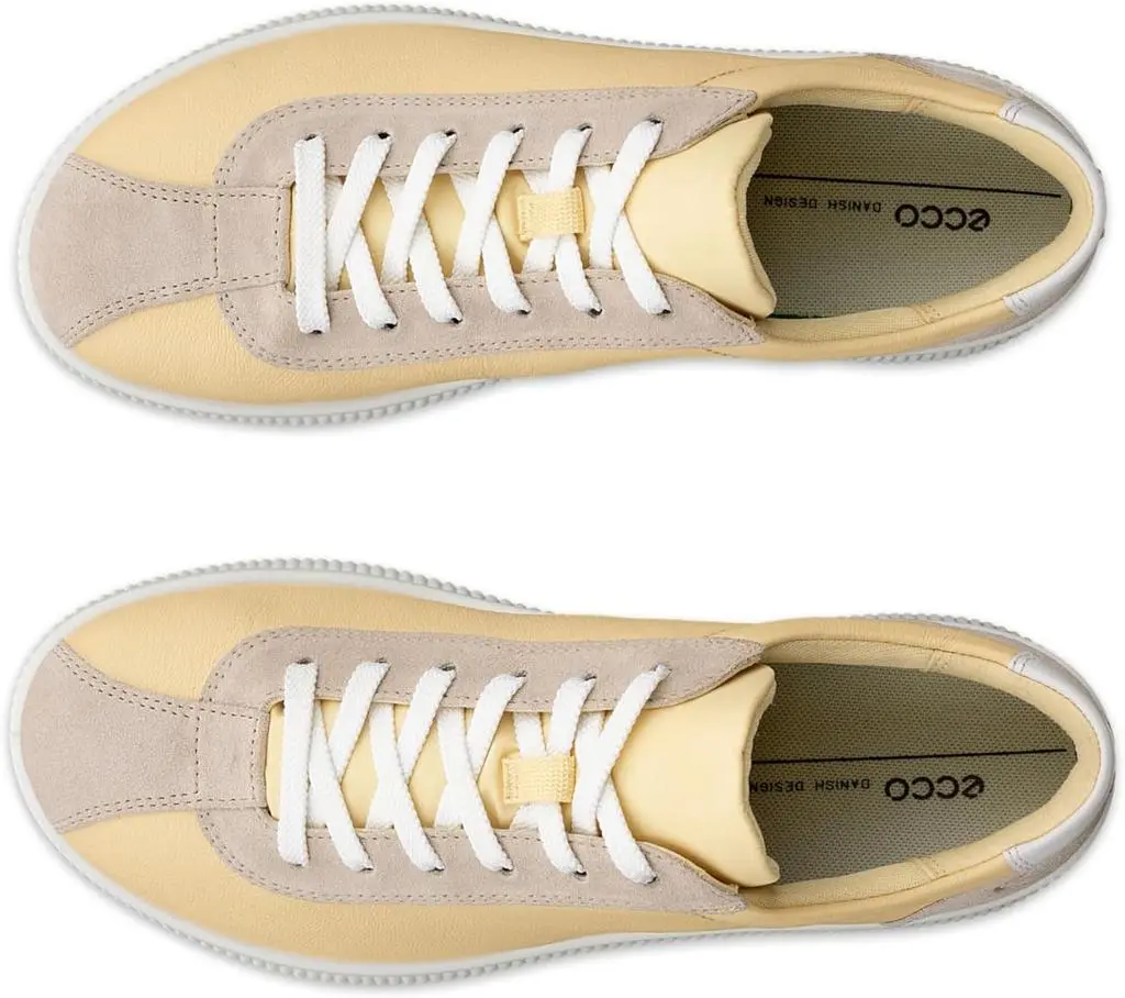 ECCO ECCO Womens Soft Zero Lace UpSneaker 5