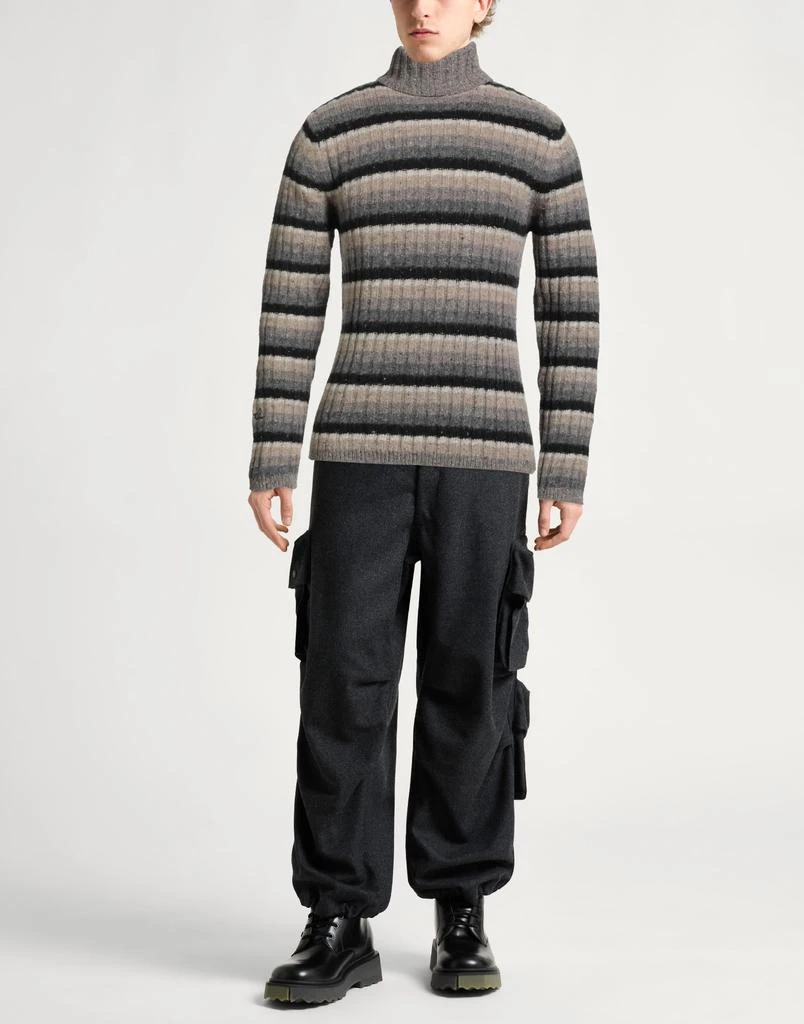 ERL Turtleneck 2