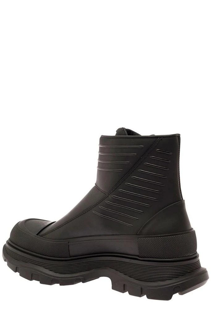 Alexander McQueen Alexander McQueen Round-Toe Boots 3