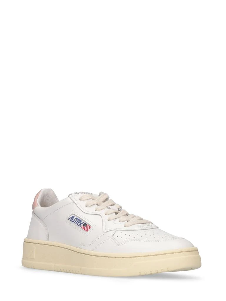 AUTRY Medalist Low Sneakers 2