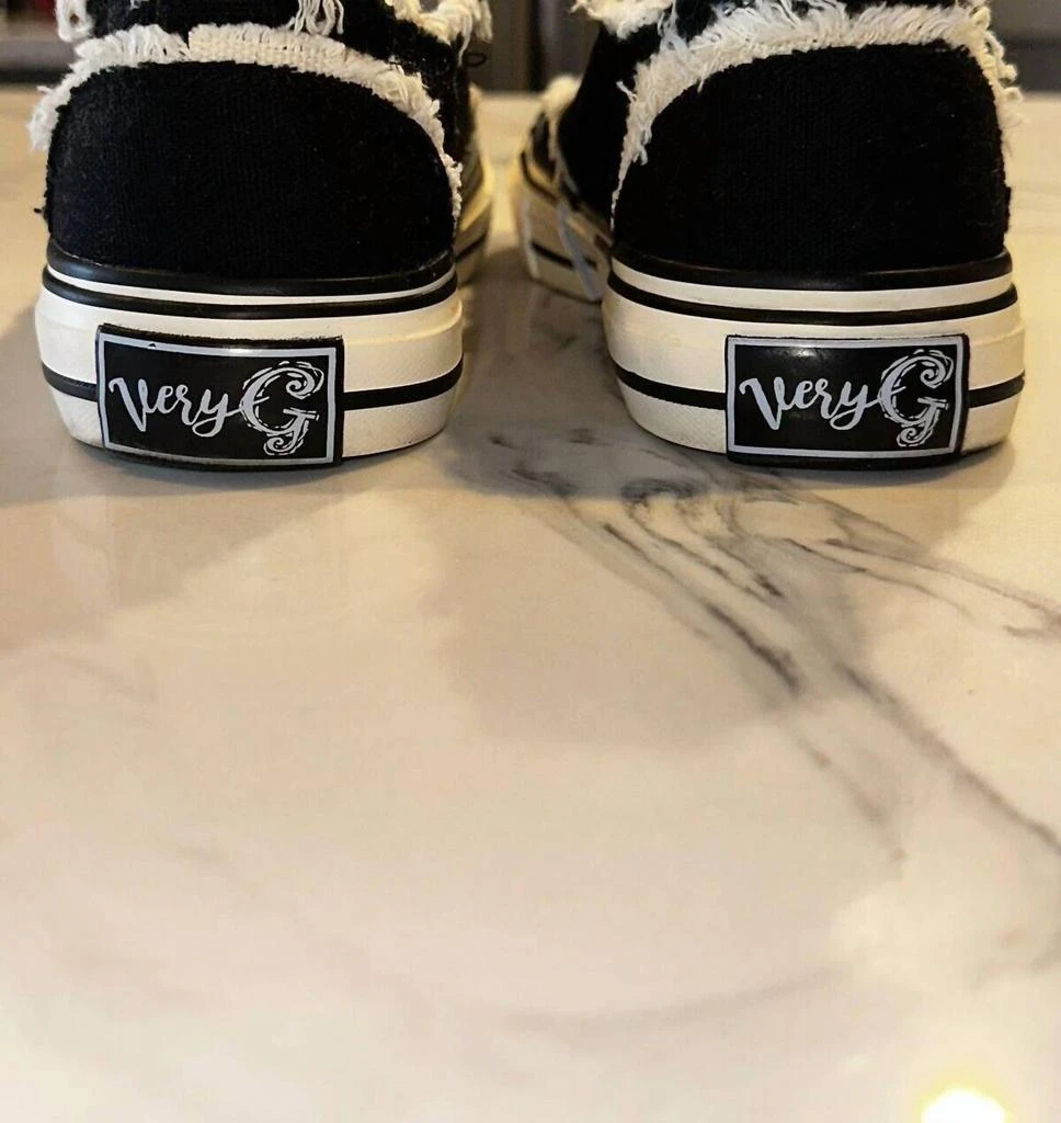 Very G Women's Dako Fashion Sneakers 2