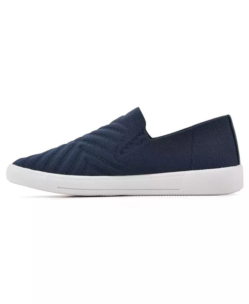 White Mountain Women's Until Slip On Sneakers 6