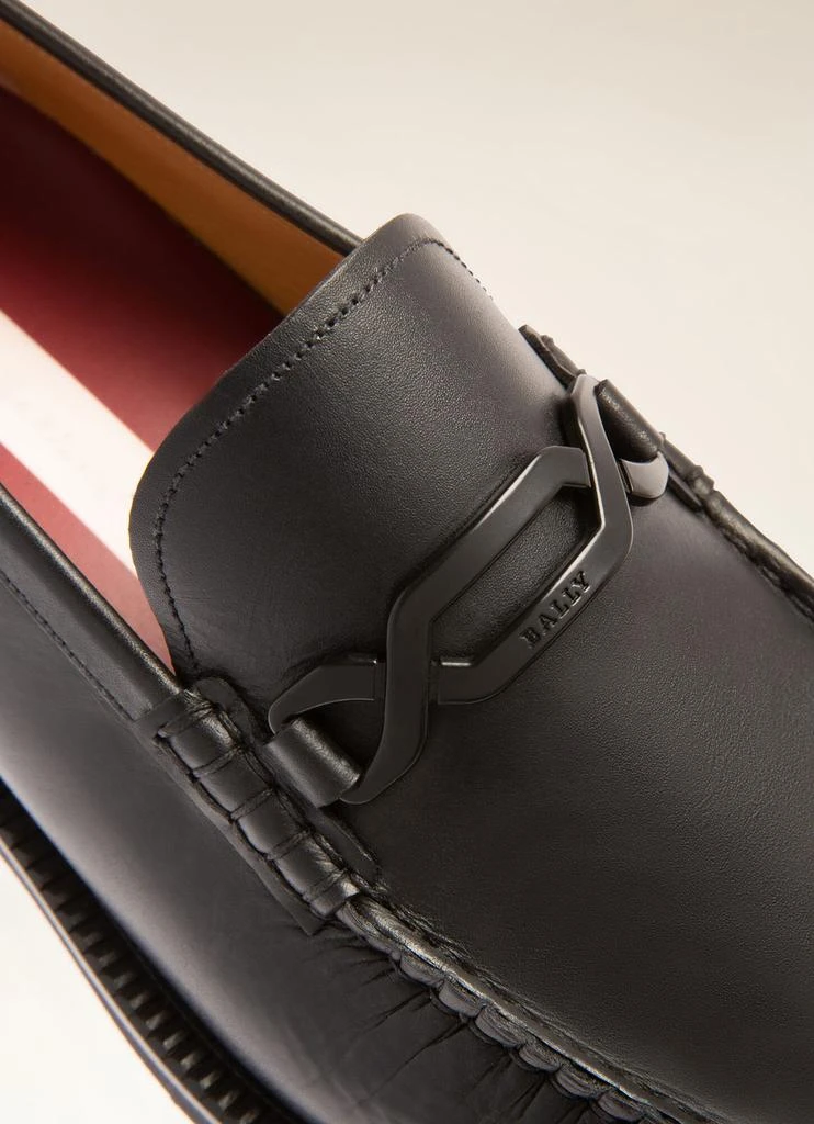 Bally Novian 6