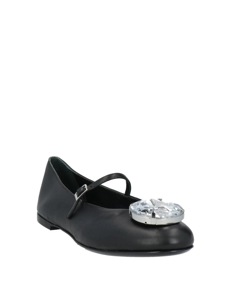 AREA Footwear 2