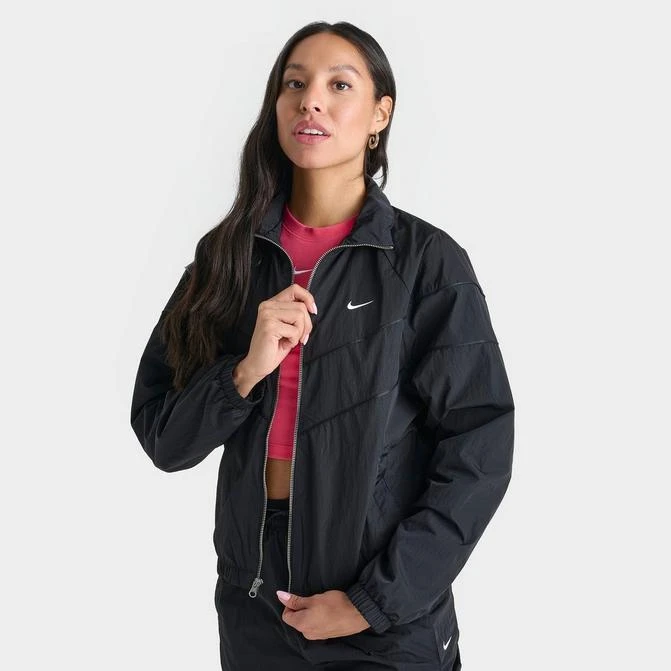 NIKE Women's Nike Windrunner Loose UV Woven Full-Zip Jacket 1
