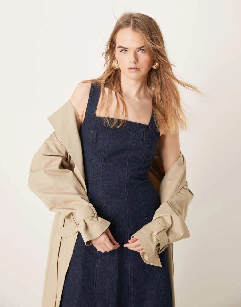 Abercrombie & Fitch square neck fit & flare paneled denim midi dress in indigo wash-Navy Abercrombie & Fitch square neck fit & flare paneled denim midi dress in indigo wash-Navy