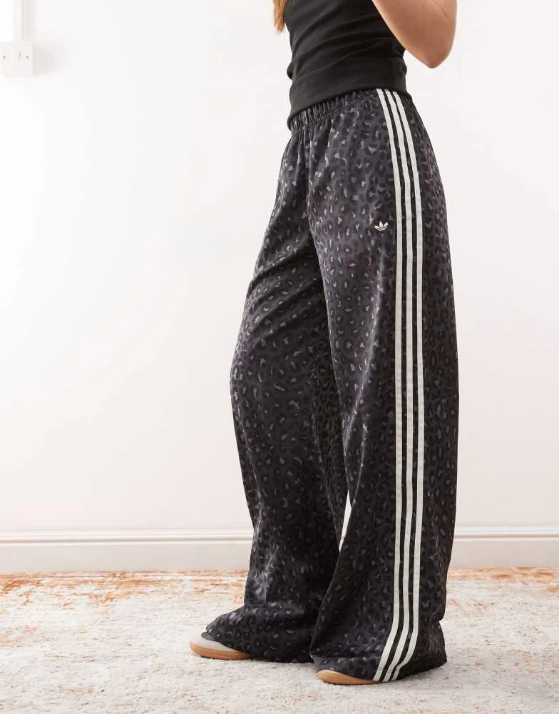Adidas adidas Originals satin wide leg track pants in black leopard print  - MULTI 2