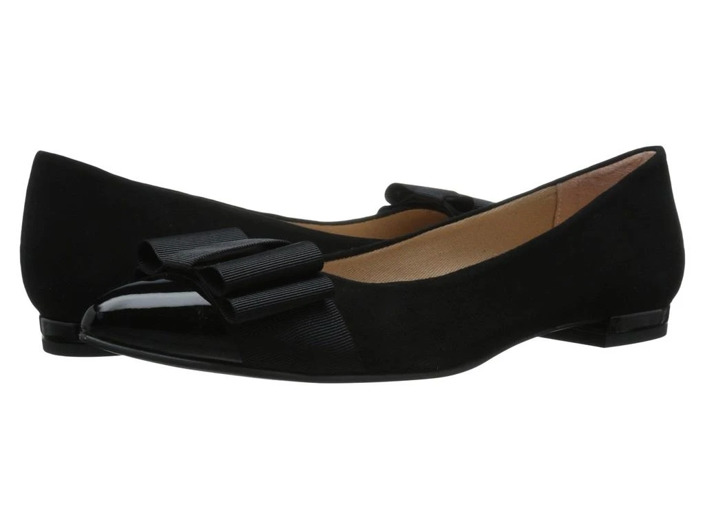 French Sole Onstage 1