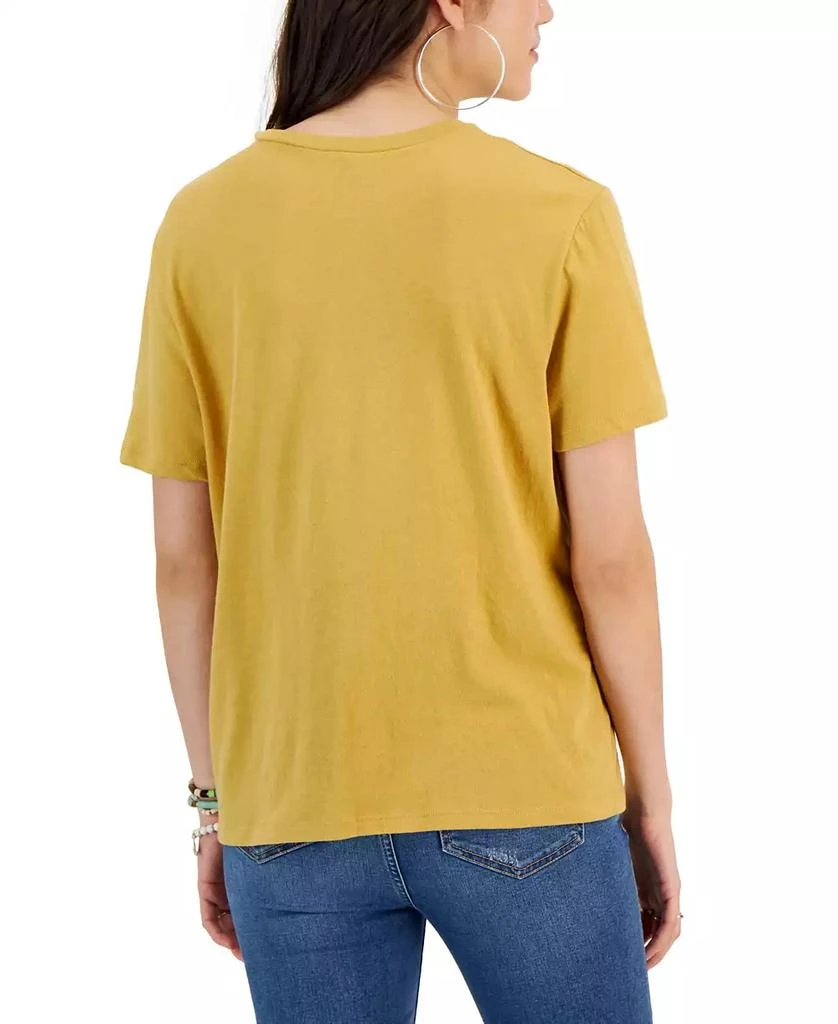 Disney Juniors
 Minnie 
Friends Graphic T-Shirt 2