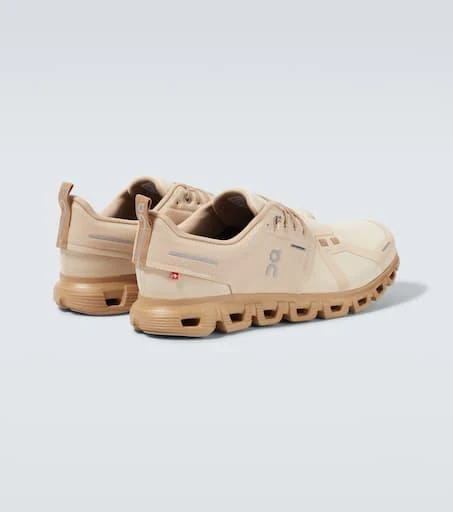 On Cloud 6 WP running sneakers 6