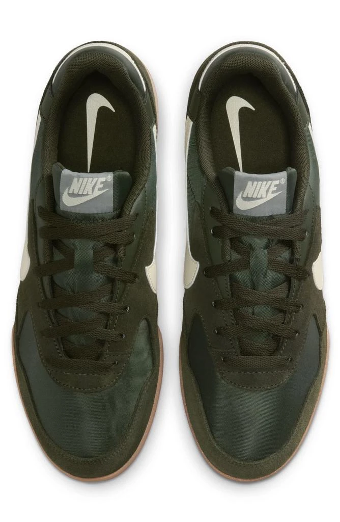 Shop Terra Manta Sneaker on Sale at BeyondStyle – Get 21 