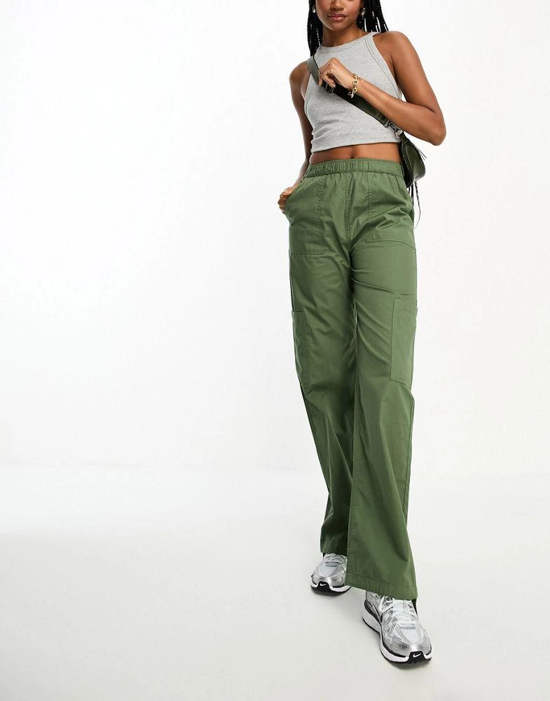 ASOS ASOS DESIGN Tall clean pull on cargo trouser in khaki 4