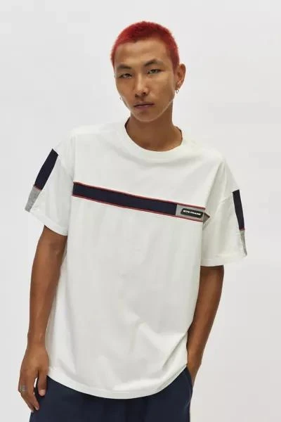 iets frans iets frans… Retro Branded Tee 2