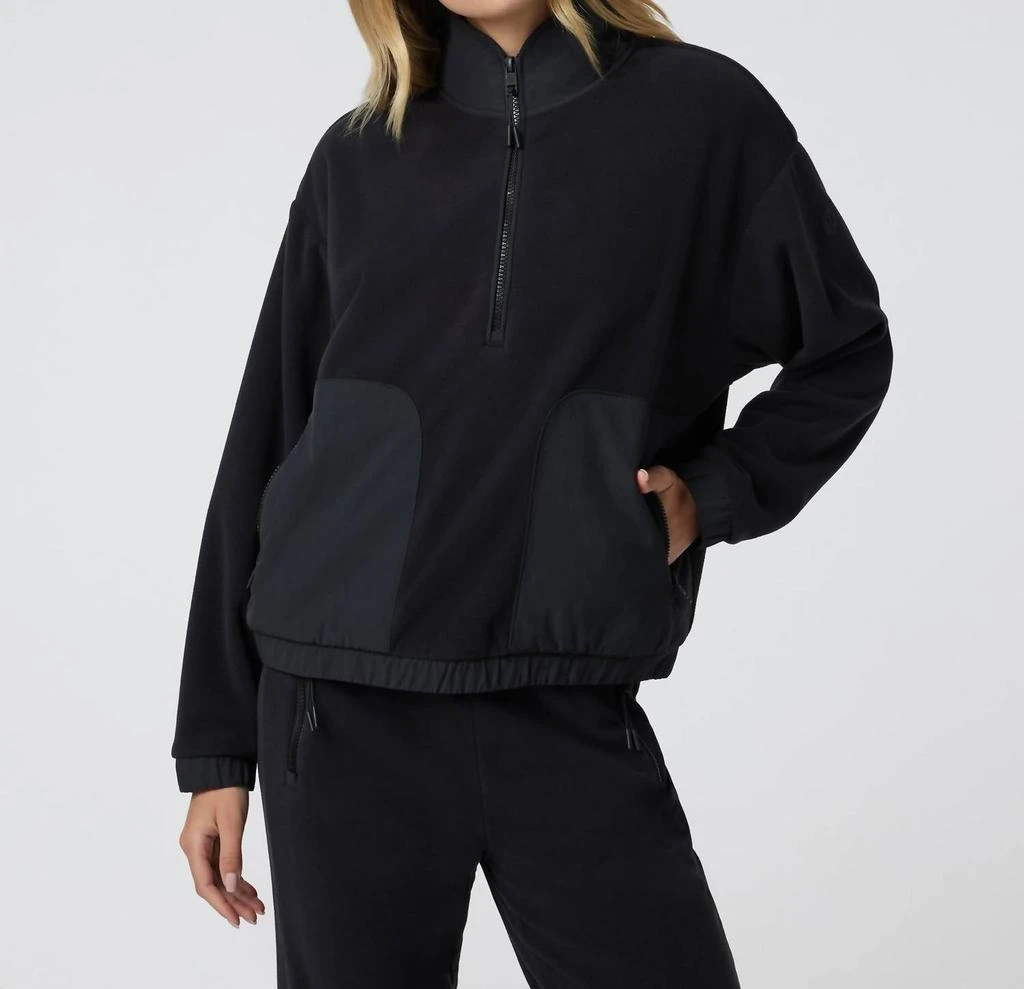 Vuori Vuori - Women's Aspen Half Zip Top 1