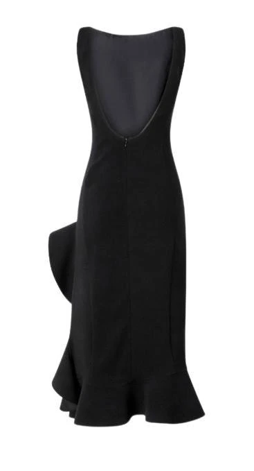 Pinko Dresses  On Sale Now with Up to 39% Off | Discover Exclusive Deals &  Savings at BeyondStyle  Authentic PINKO pinko-dresses-28 with Limited-Time  Discounts, Free Shipping, and Price Comparisons to