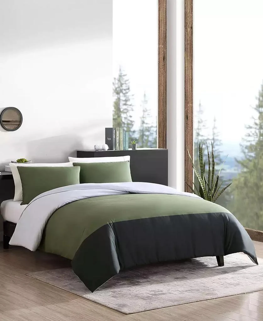 Eddie Bauer CLOSEOUT! Skyline Stripe Reversible 3 Piece Duvet Cover Set 13