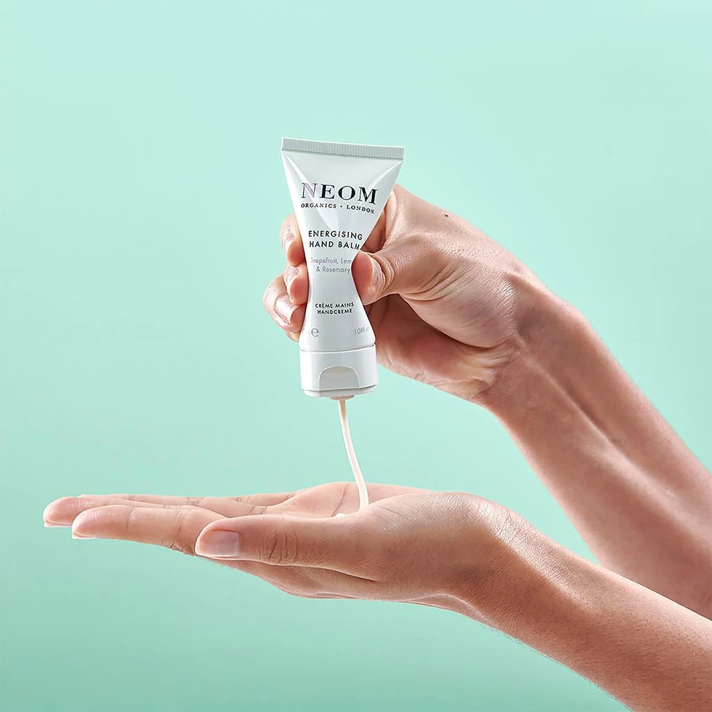 NEOM NEOM Moments of Wellbeing in The Palm of Your Hand Set 7