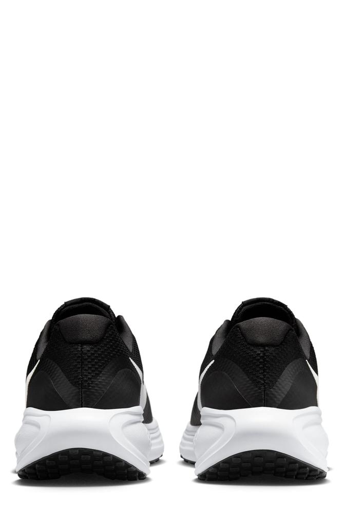 NIKE Revolution 8 Running Shoe