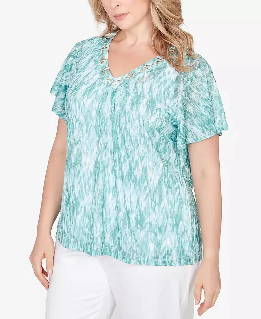 HEARTS OF PALM Plus Size Printed Knit Burnout Short Sleeve V-Neck Top 2