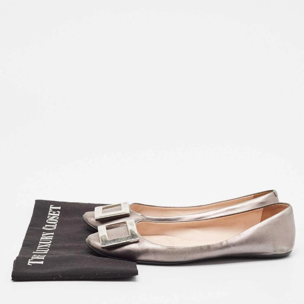 Roger Vivier Roger Vivier Silver Leather Gommette Ballet Flats Size 39 9