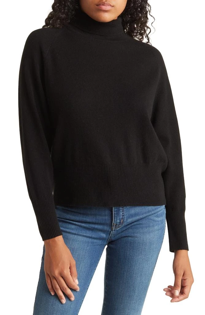 Vince Wool Cashmere Blend Turtleneck
