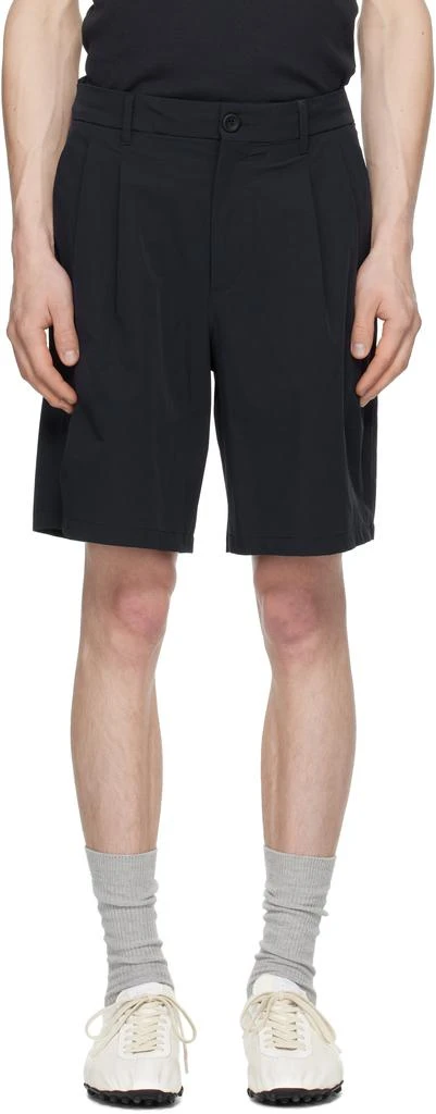 Norse Projects Navy Benn Travel Light Shorts 1