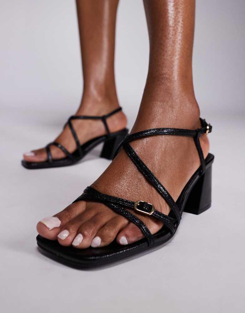 River Island River Island strappy block heel sandal in black