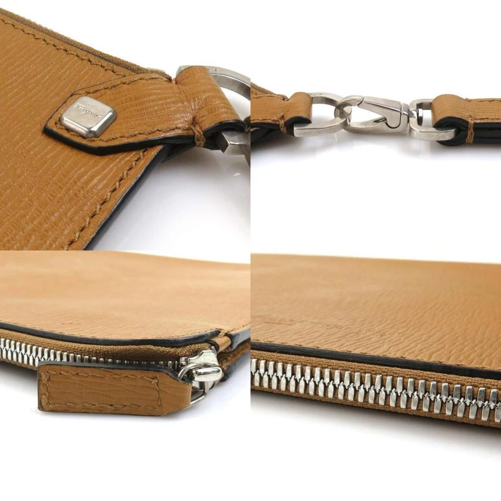 Salvatore Ferragamo Leather Clutch Bag (Pre-Owned) 4