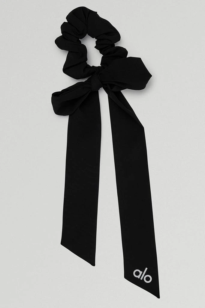 Alo Love Knots Tie Scrunchie - Seashell Blue 1