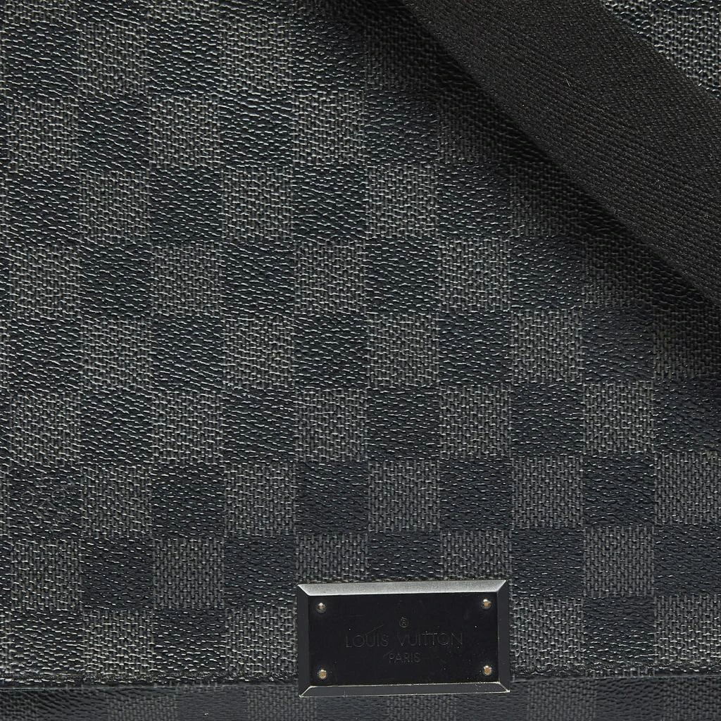 Louis Vuitton Louis Vuitton Damier Graphite Canvas District PM Bag 5
