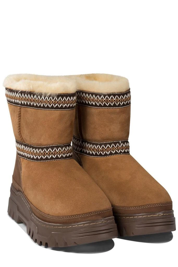 UGG UGG Classic Mini TrailGazer Boots 3
